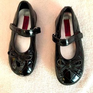 Size 11 Rachel shoes girls mary jane dress shoes (black) like new